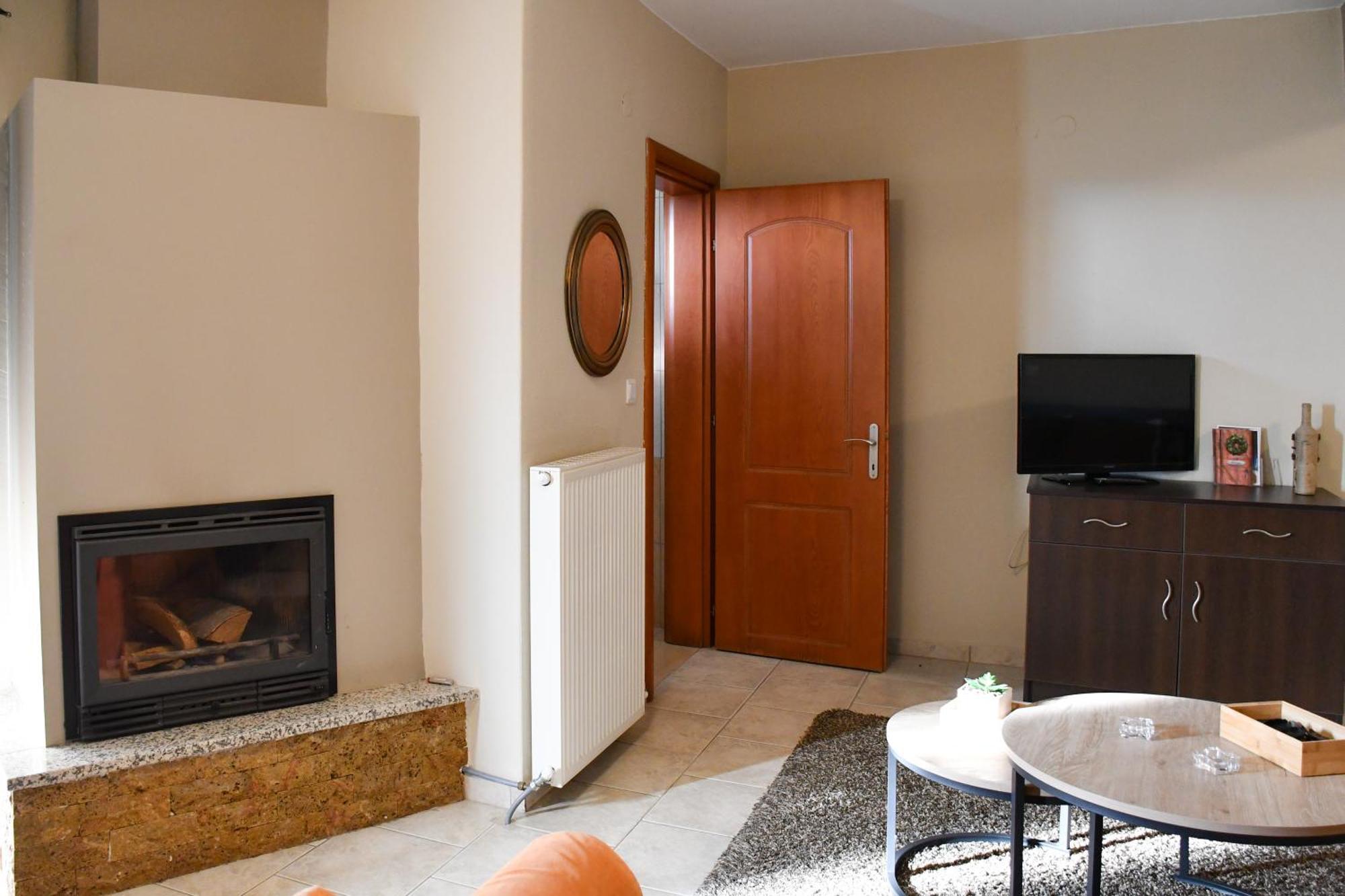 Toula Rooms Ángistron Buitenkant foto