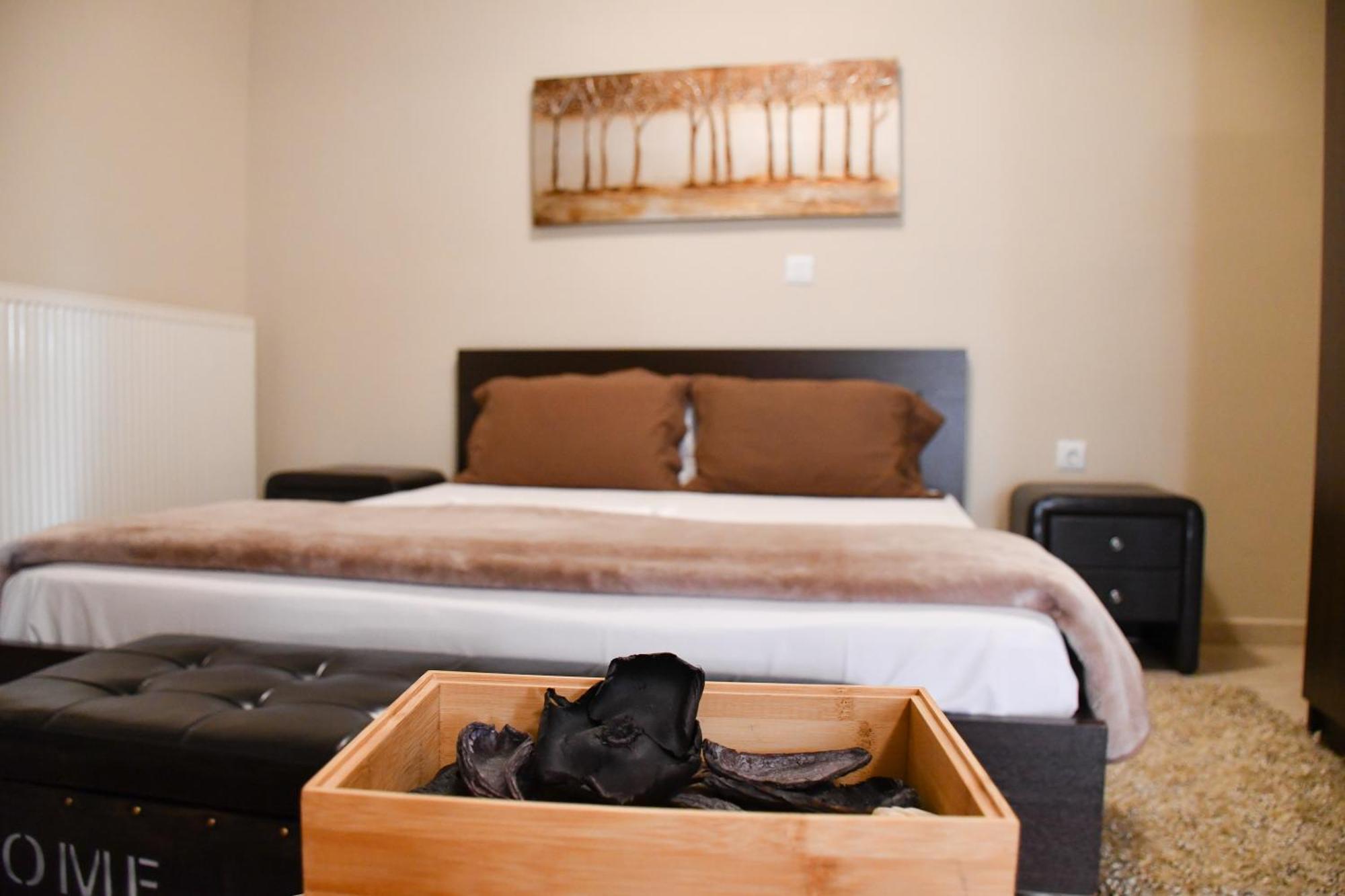Toula Rooms Ángistron Buitenkant foto