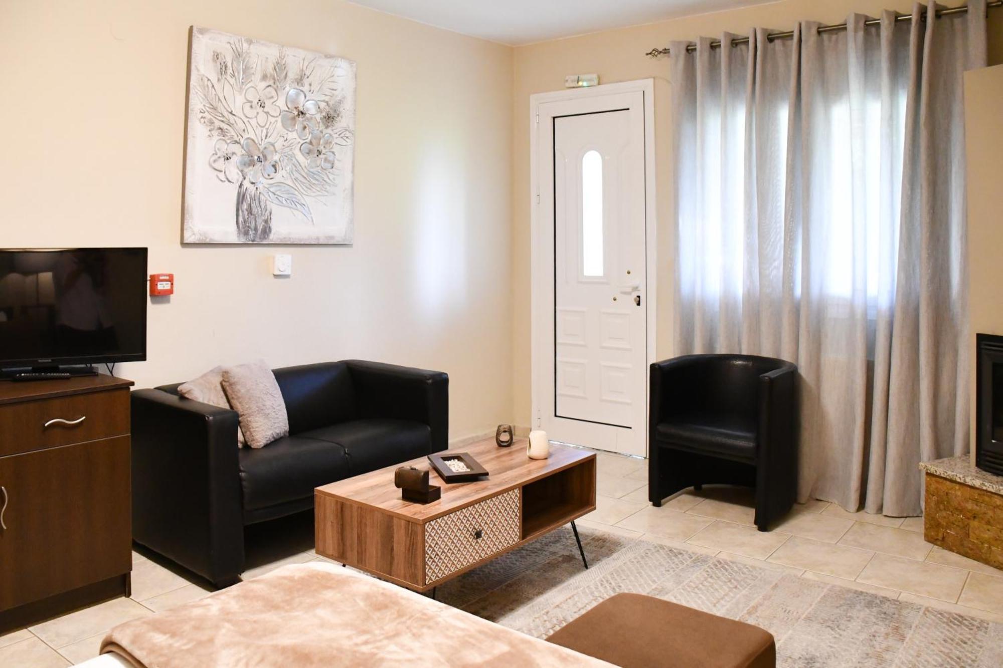 Toula Rooms Ángistron Buitenkant foto
