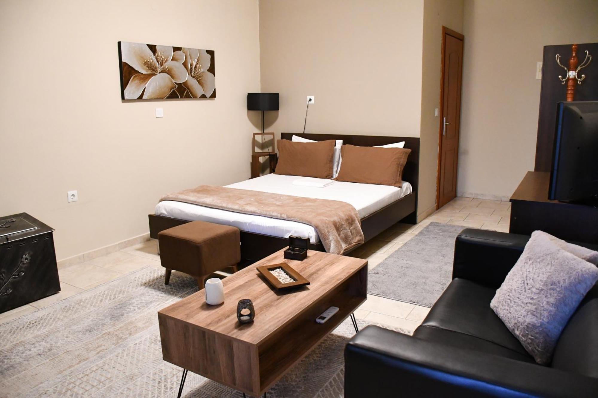 Toula Rooms Ángistron Buitenkant foto