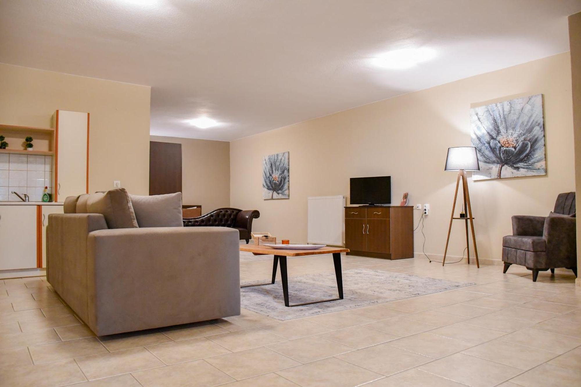 Toula Rooms Ángistron Buitenkant foto